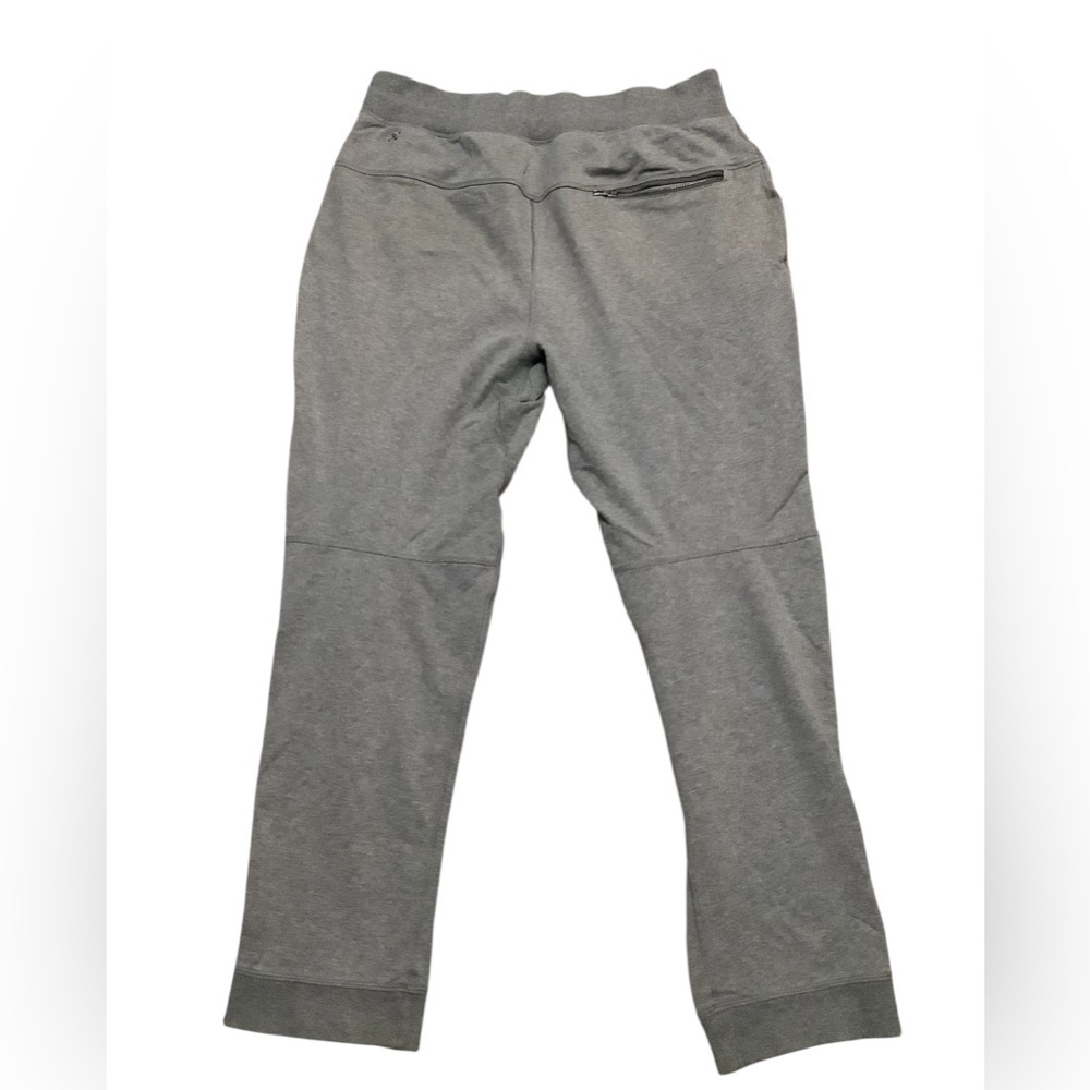 Lululemon men’s gray joggers